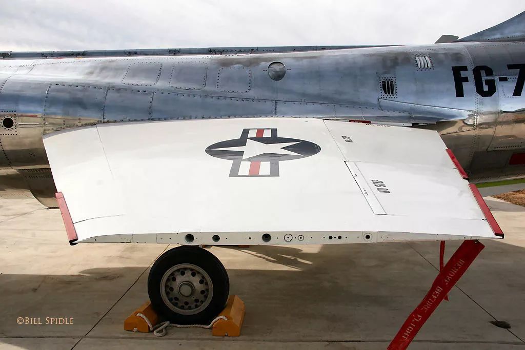 fig9 2 f104 airfoil
