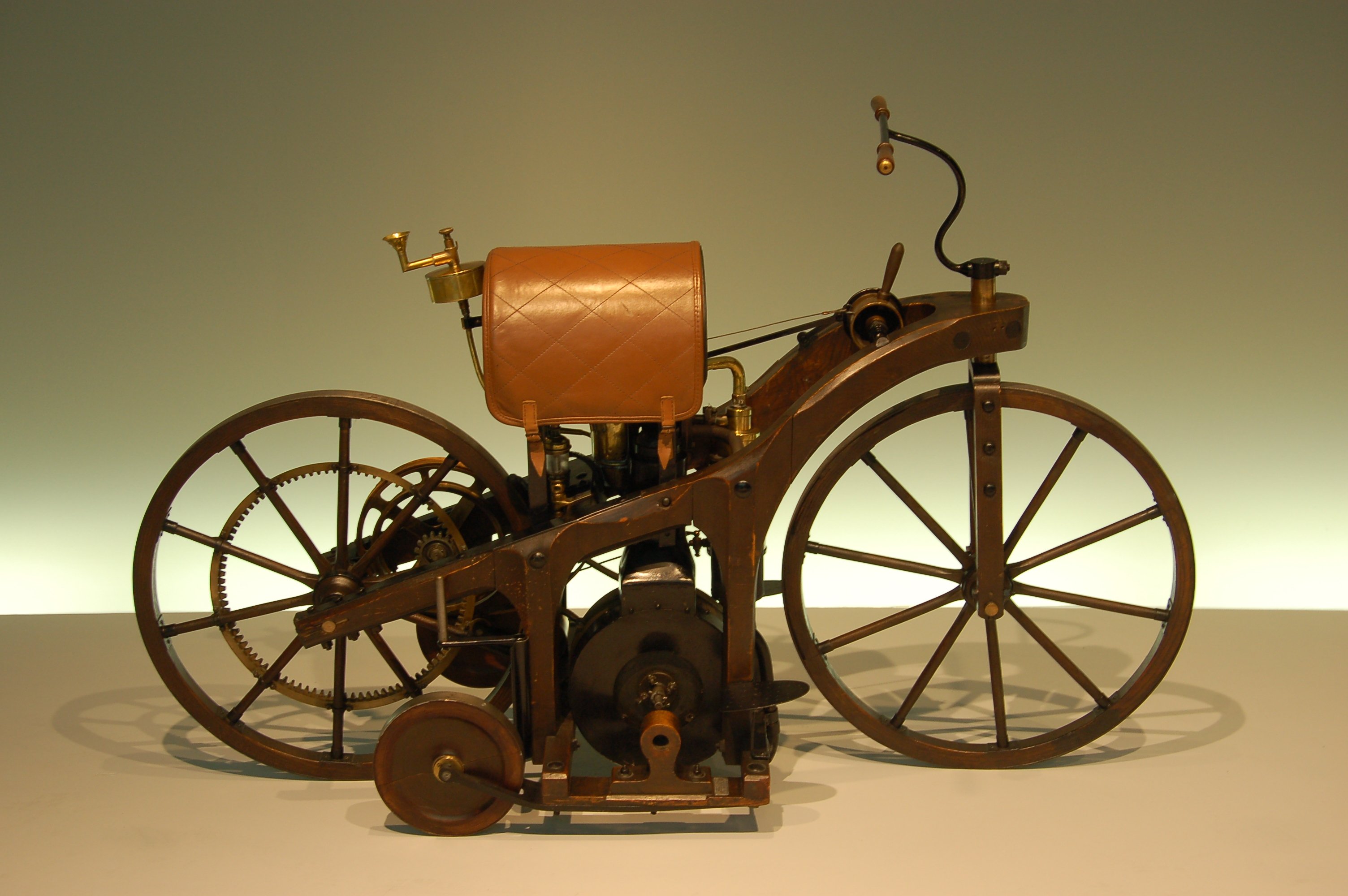 fig5 2 daimler reitwagen