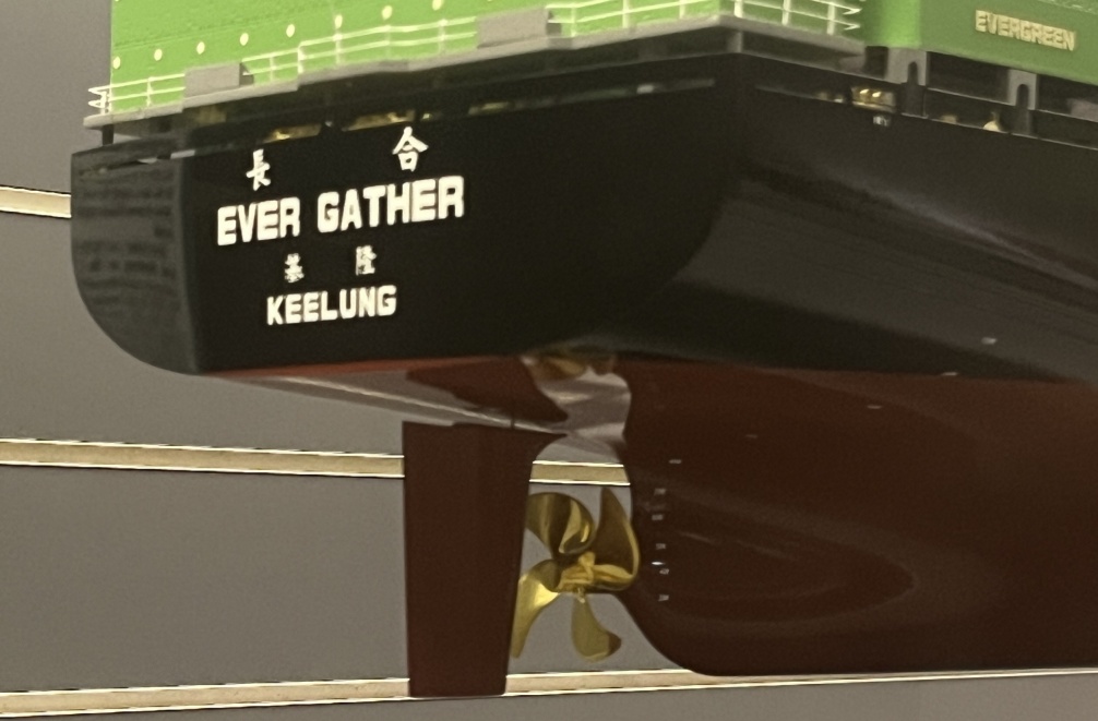 fig4 1 container