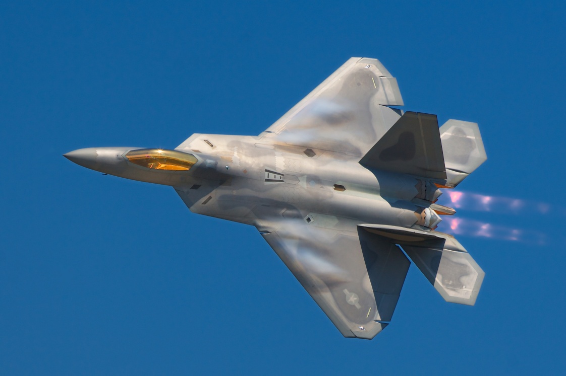 fig3 4 f22 tail distance